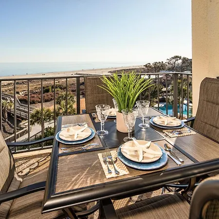 Ocean Views, Private Balcony, Beach
